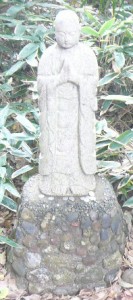 三光院の庭　石像のコピー