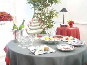 クニエダヤスエ パーティーテーブル1 クニエダヤスエ パーティーテーブル1