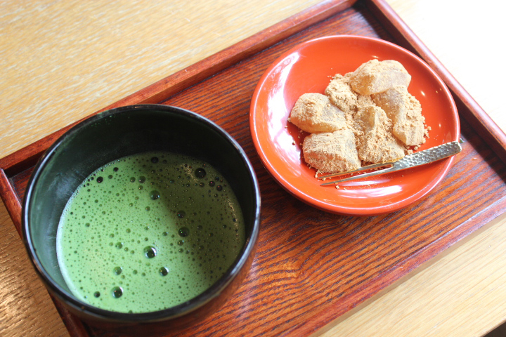抹茶とわらび餅