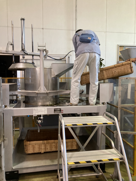 紅茶用大型揉捻機