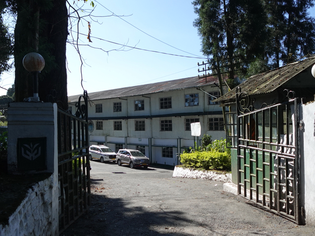 キャッスルトン茶園工場全景